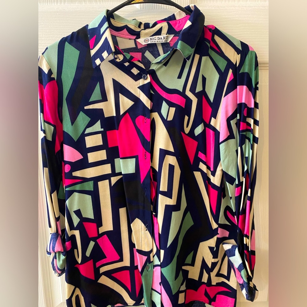 Colorful professional/ casual